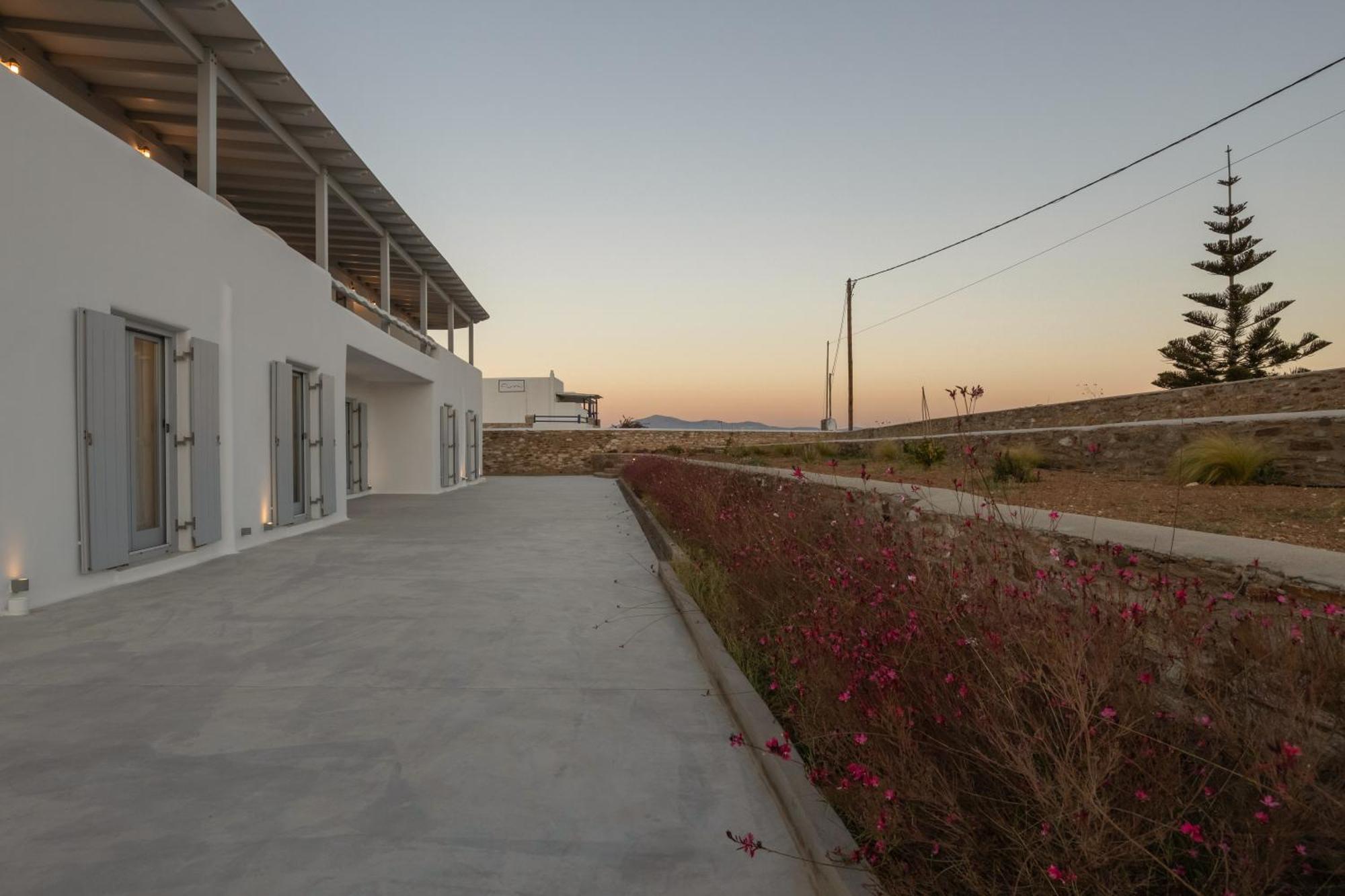 Paros Melodia Apartments Logaras Ngoại thất bức ảnh