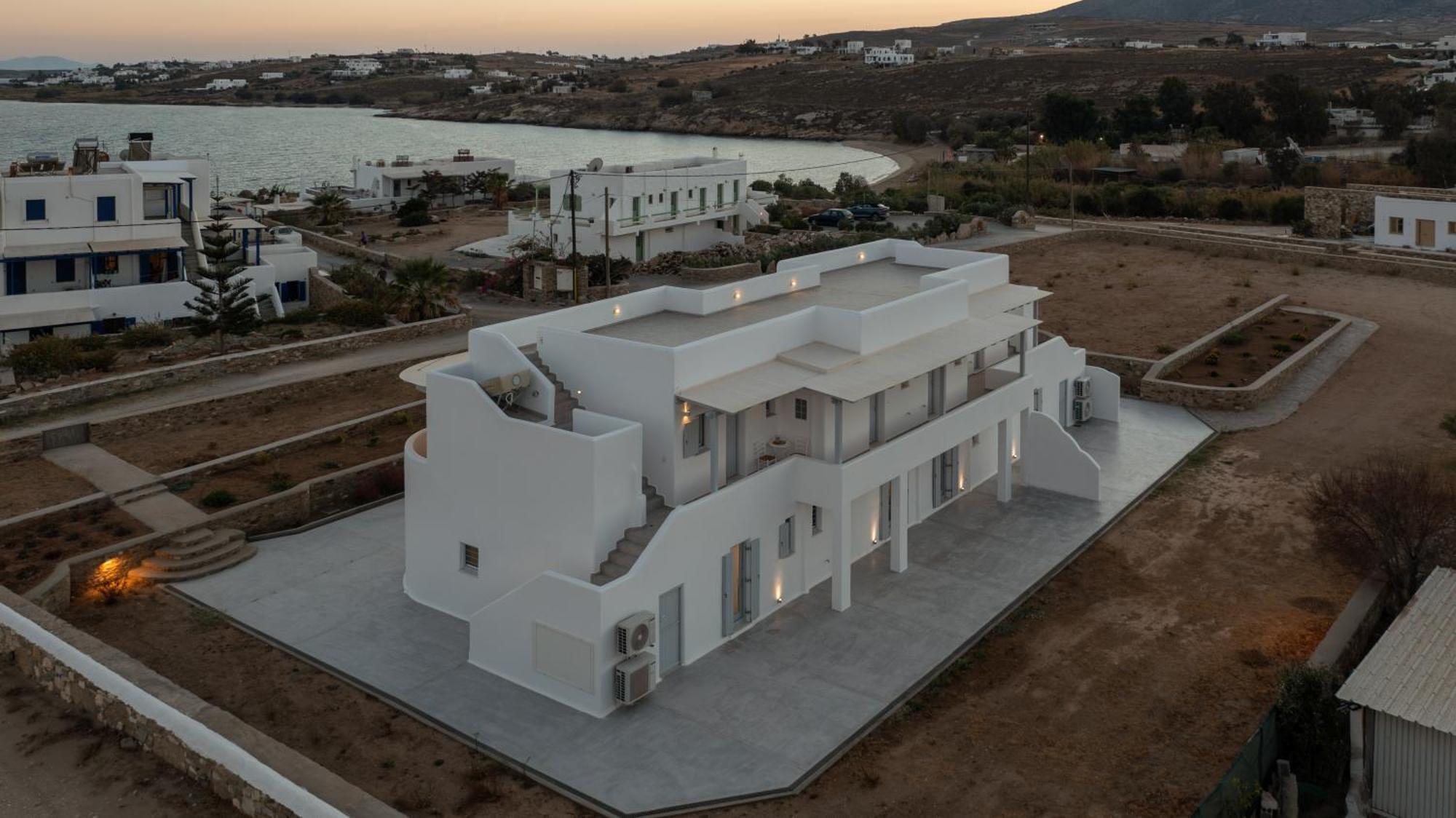 Paros Melodia Apartments Logaras Ngoại thất bức ảnh